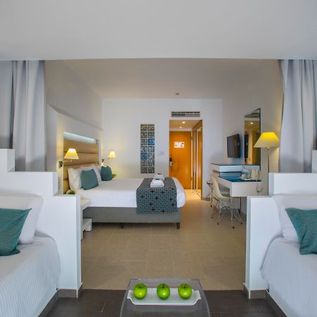 Leonardo Cypria Bay Hotell Geroskipou Eksteriør bilde