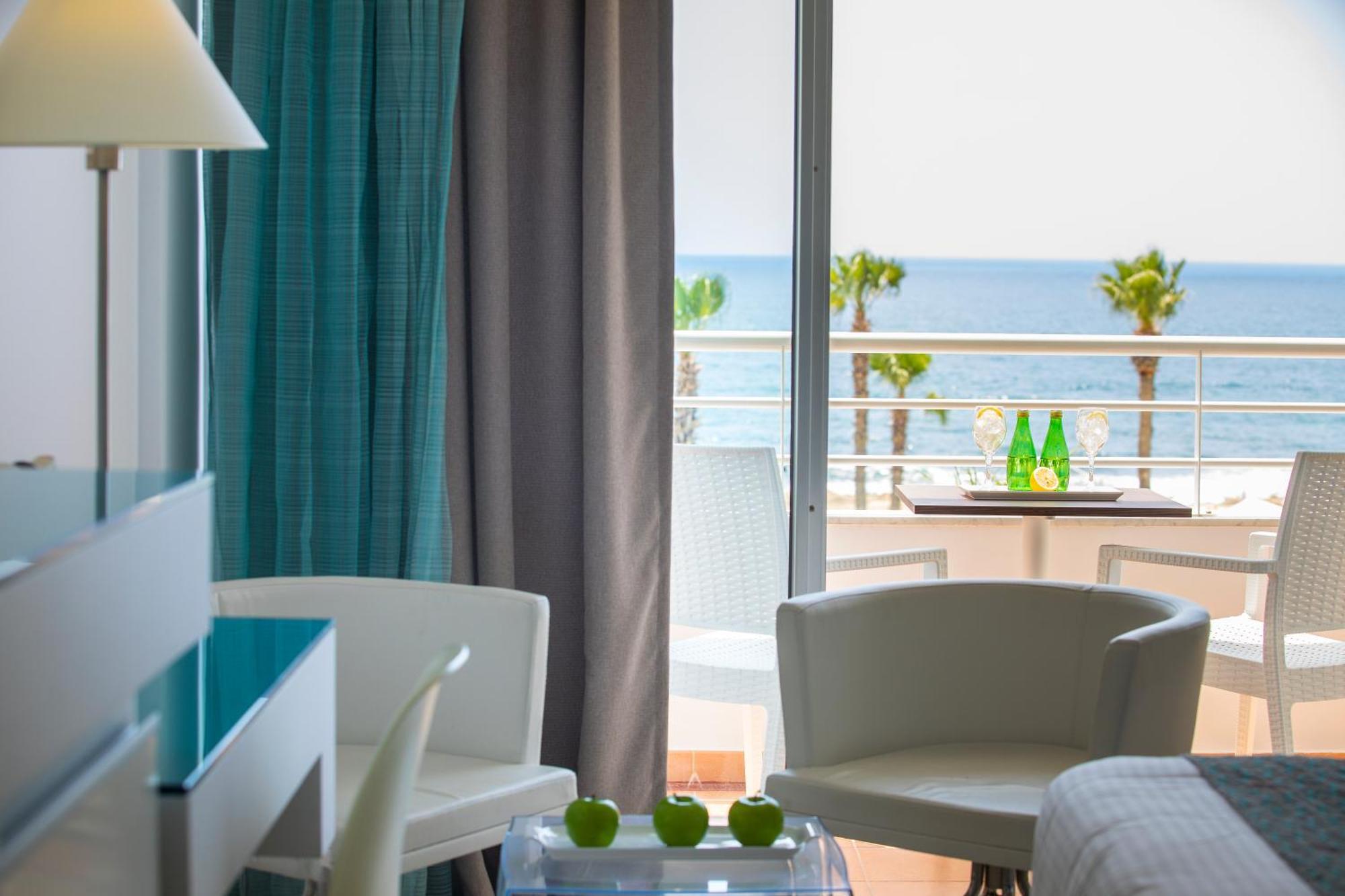 Leonardo Cypria Bay Hotell Geroskipou Rom bilde
