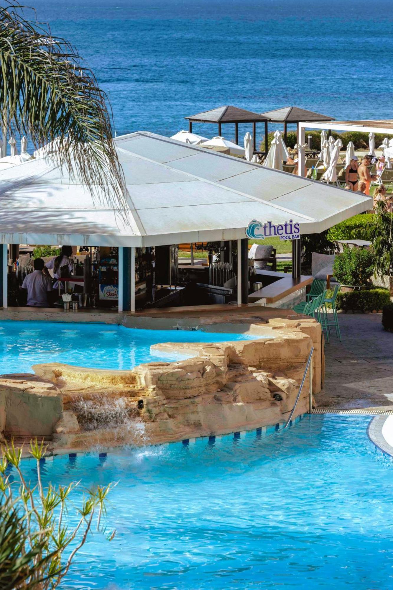 Leonardo Cypria Bay Hotell Geroskipou Eksteriør bilde